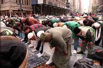 How are thinktanks shaping the political agenda on Muslims in Britain?